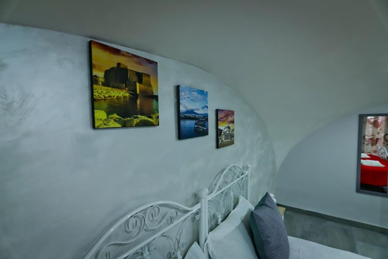 Вілла A'Casa E' Mamma' Неаполь Екстер'єр фото